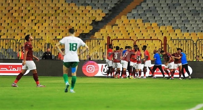 سيراميكا كليوباترا يتوج بكأس الرابطة بعد الفوز على المصري برباعية