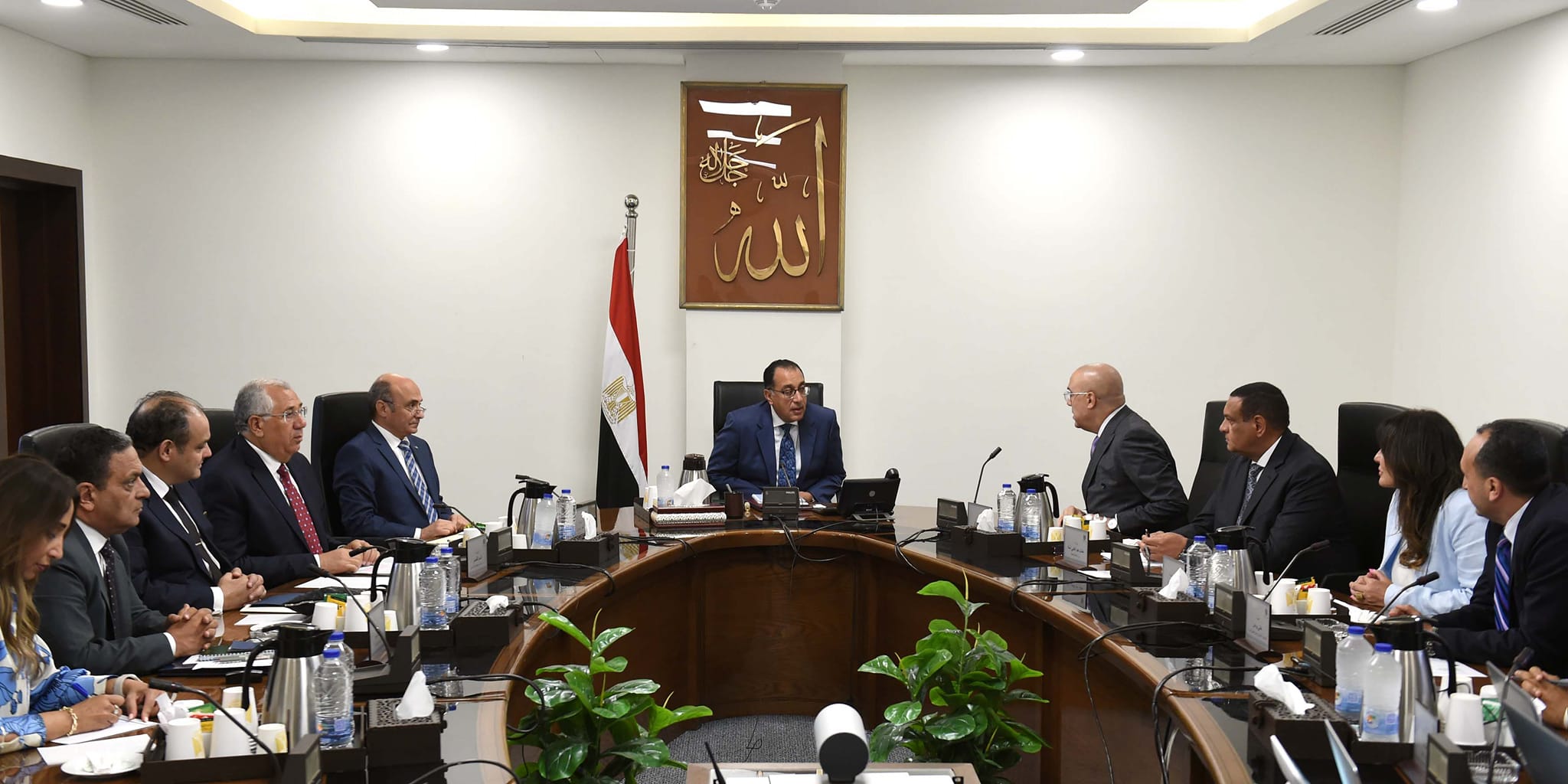 مدبولي يستعرض ضوابط حوكمة الإجراءات المتبعة في تحصيل مقابل التحسين تنفيذًا لقرارات “الأعلى للاستثمار”