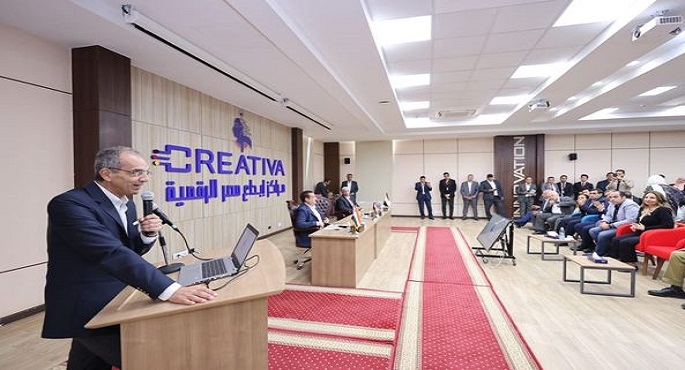 بالصور.. وزير الاتصالات يزور مركز إبداع مصر الرقمية “كريتيفا” بجامعة المنوفية