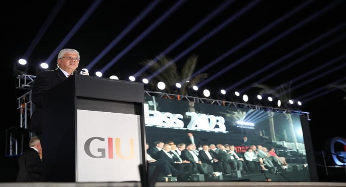 بالصور.. وزير التعليم العالي يشهد حفل تخريج أول دفعة من الجامعة الألمانية الدولية بالعاصمة الإدارية