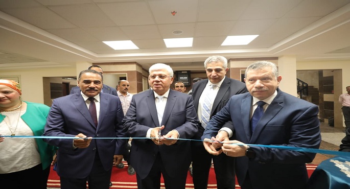 بالصور ..وزير التعليم العالي يفتتح عدة مشروعات تعليمية بجامعة مطروح بتكلفة مليار ونصف المليار جنيه