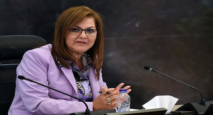 بالصور.. وزيرة التخطيط تستعرض تفاصيل وقيم الطروحات الحكومية خلال الفترة الماضية