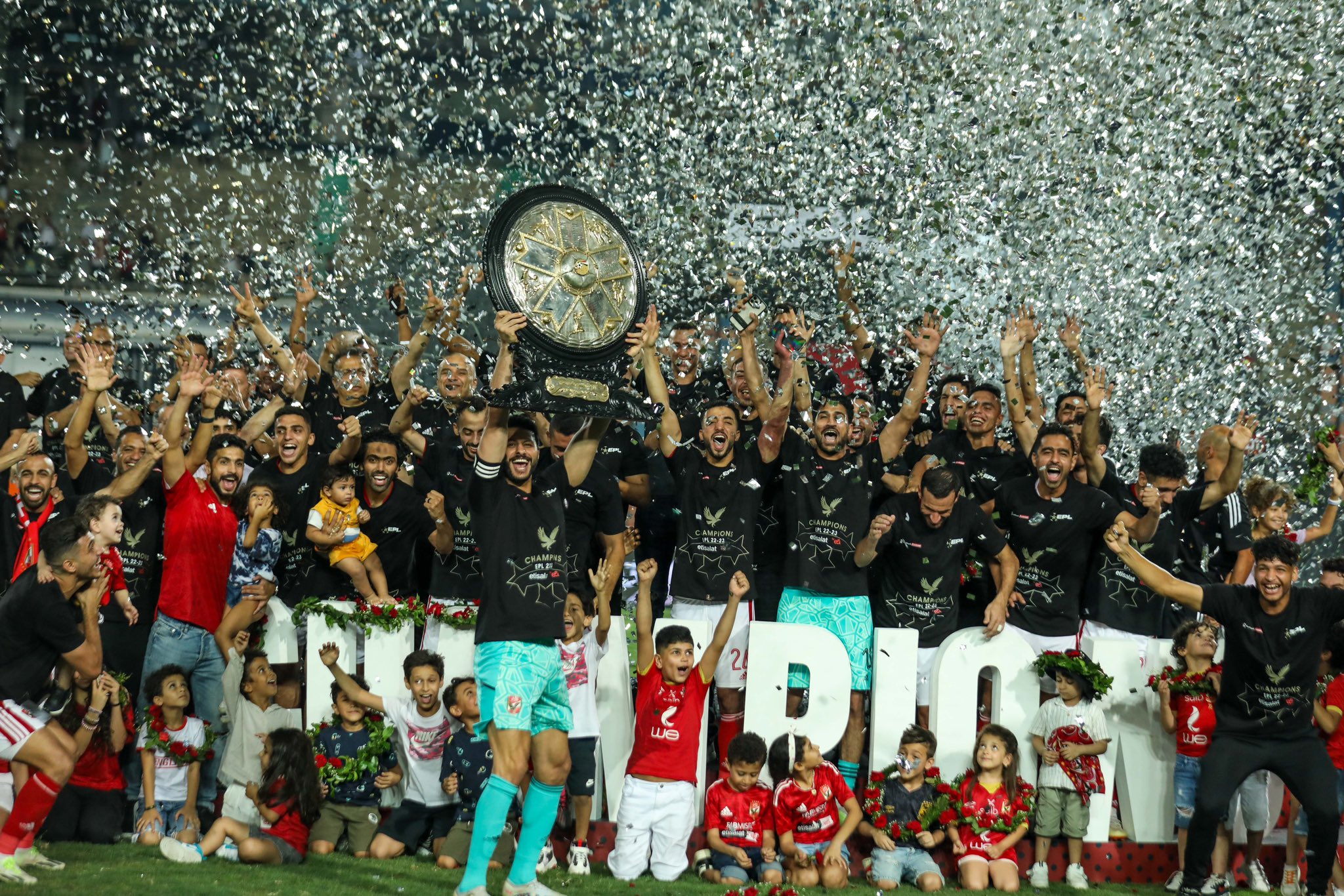 فى ليلة تسليم درع الدوري.. الأهلي يكتفى بالتعادل أمام حرس الحدود