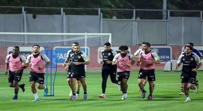 بعثة الأهلي تتجه اليوم لجنوب إفريقيا لمواجهة صن داونز في الدوري الإفريقي