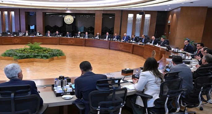 مدبولي يستعرض مع وفد ألماني من 15 شركة فرص الاستثمار والتوسع في السوق المصرية