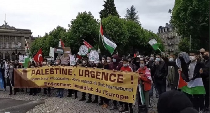 “من باريس إلى غزة.. نحن معكم” هتاف الآلاف في العاصمة الفرنسية تضامنا مع الشعب الفلسطيني