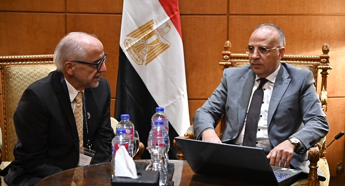 وزير الرى يلتقى مدير معهد البحر الأبيض المتوسط للمياه