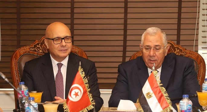 وزير الزراعة يبحث مع وزير الفلاحة التونسي التعاون في مجال التبادل التجاري وانتاج التقاوى والبحوث التطبيقية