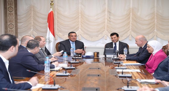 وزيرا الشباب والرياضة والتنمية المحلية يبحثان تعزيز مجالات التعاون المشترك