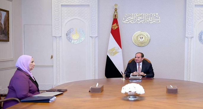 الرئيس السيسي يطلع على جهود الهلال الأحمر المصري لإنفاذ المساعدات إلى الأشقاء الفلسطينيين بقطاع غزة