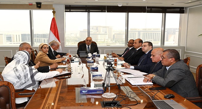 وزير الإسكان ومحافظ جنوب سيناء يتابعان المشروعات المشتركة في مجالات الإسكان ومياه الشرب والصرف الصحى
