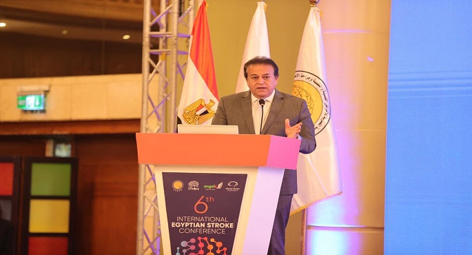 بالصور.. وزيرالصحة: السكتة الدماغية ثاني أسباب الوفاة على مستوى العالم والسبب الأول للإعاقة