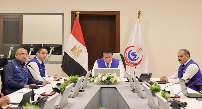 وزير الصحة يعقد اجتماعاً لغرفة ادارة الأزمة لمتابعة التداعيات الصحية في قطاع غزة وجاهزية المستشفيات لاستقبال المصابيين من الأشقاء الفلسطينيين