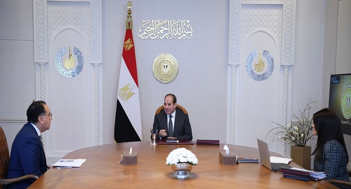 السيسي يبحث مع مدبولي والمشاط مستجدات التعاون على المستويين الإقليمي والدولي لمواجهة التحديات الناتجة عن الأزمات العالمية
