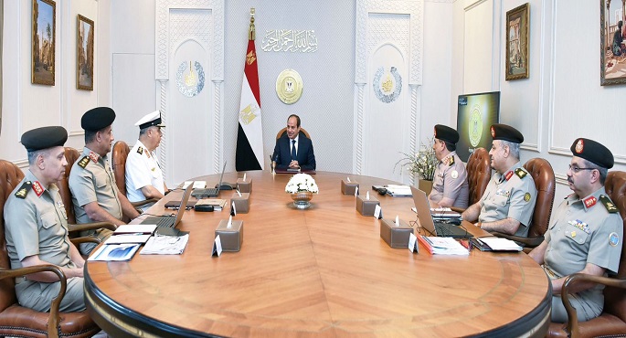 الرئيس السيسي يتابع جهود تعزيز وتطوير قطاع التصنيع العسكري وتوطين التكنولوجيا المتقدمة