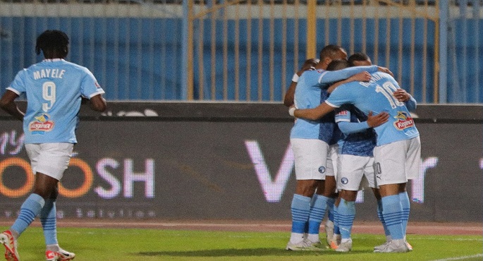 بيراميدز يتصدر الدوري مؤقتا بفوزه على الإسماعيلي 2ـ1