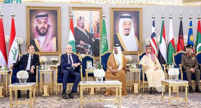 استمرار توافد رؤساء وقادة وملوك الدول العربية والإسلامية إلى الرياض للمشاركة في القمة المشتركة غير العادية