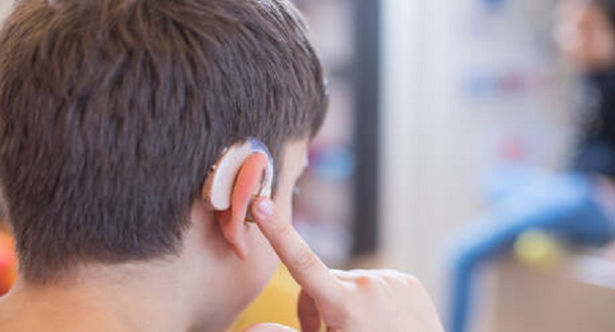 تجربة صينية مذهلة لعلاج الأطفال الصم