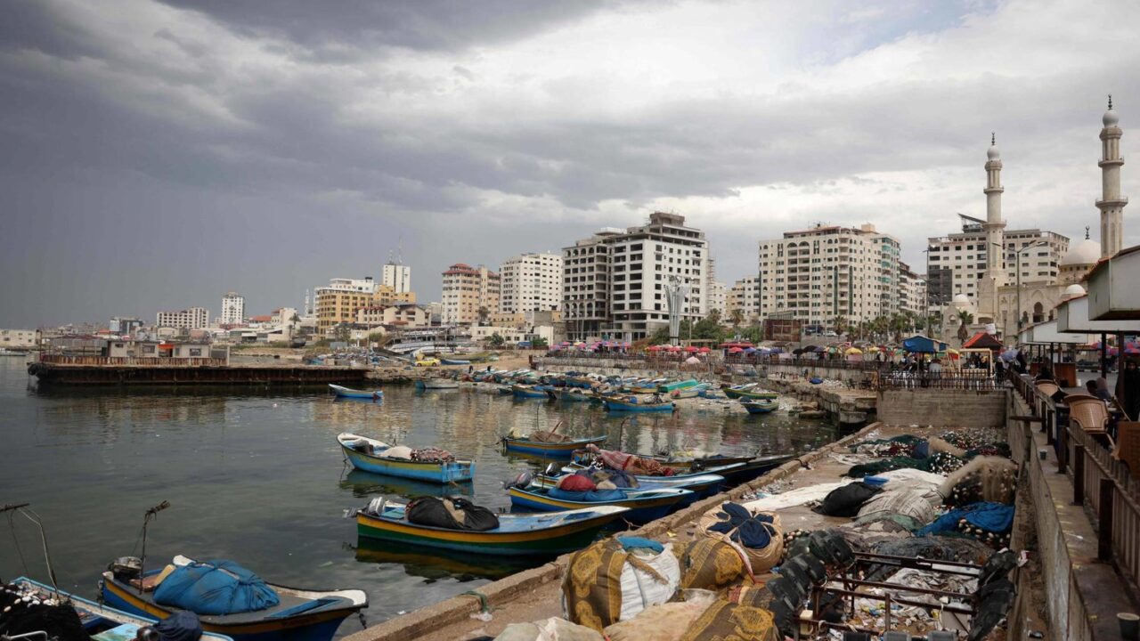لماذا تجاهلت حماس سيطرة إسرائيل على ميناء غزة ؟