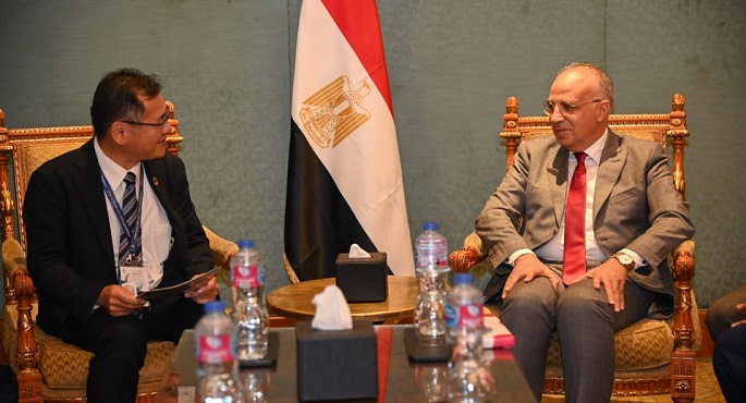 بالصور.. وزير الري والموارد المائية يلتقى نائب وزير الأراضى والبنية التحتية الياباني