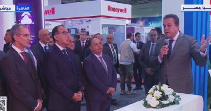 وزير الصحة: نتابع أزمة غزة من خلال غرفة عمليات مجهزة