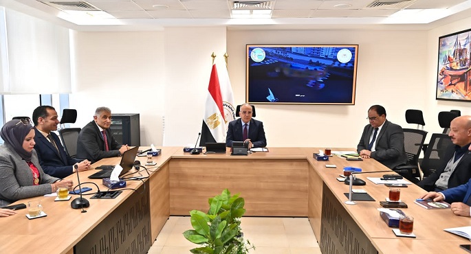 سويلم يتابع أعمال حماية جوانب نهر النيل وتطوير الواجهات النيلية