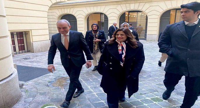 بالصور .. وزيرة الهجرة تتفقد مقر لجنة الاقتراع بالسفارة المصرية في باريس والمخصصة لتصويت المصريين في الانتخابات الرئاسية