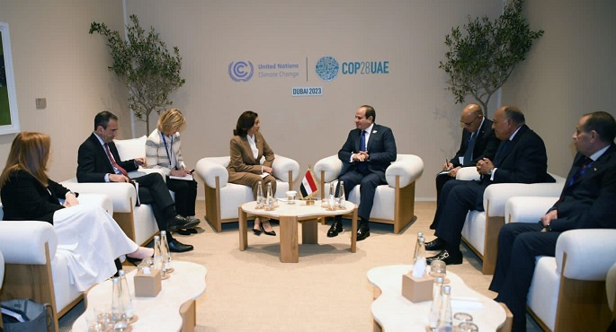 السيسي ونائبة الرئيس الامريكي