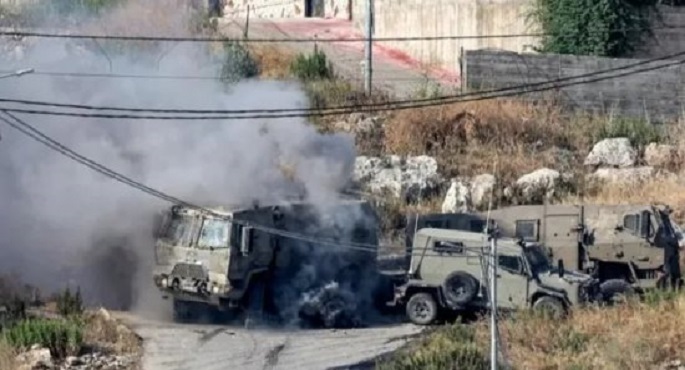 فصائل فلسطينية: استهدفنا آلية إسرائيلية بمحور توغل المنطقة الوسطى