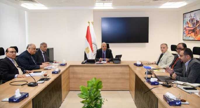 وزير الري: تنفيذ أعمال صيانة لمغذيات بحيرة المنزلة لضمان استمرار تجدد المياه بالبحيرة