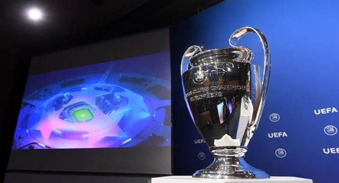 قرعة دوري الأبطال.. برشلونة يصطدم بنابولي.. ومواجهتان متوازنتان لريال مدريد ومانشستر سيتي
