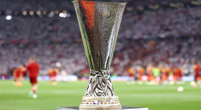 قرعة ملحق الدوري الأوروبي.. روما ضد فينورد.. ومواجهتان فرنسيتان لـ ميلان وبنفيكا