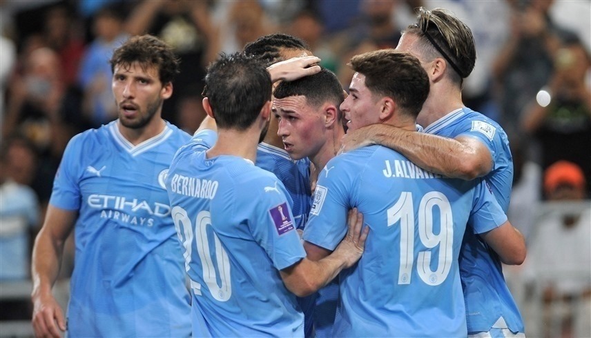 مانشستر سيتي ضيفًا على إيفرتون في مواجهة قوية بالدورى الإنجليزى