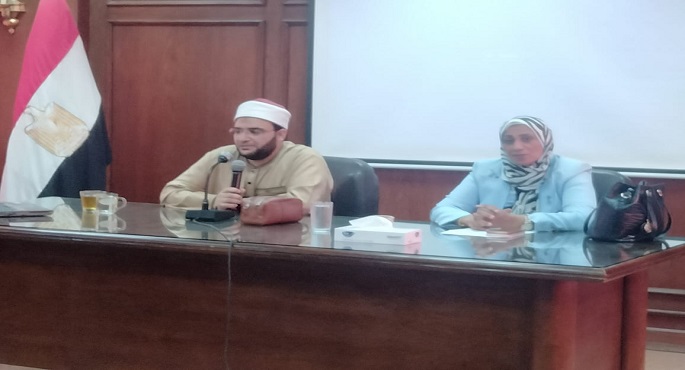 بالصور.. وزارة الإنتاج الحربي تنظم ندوتين توعويتين للعاملين بالشركات