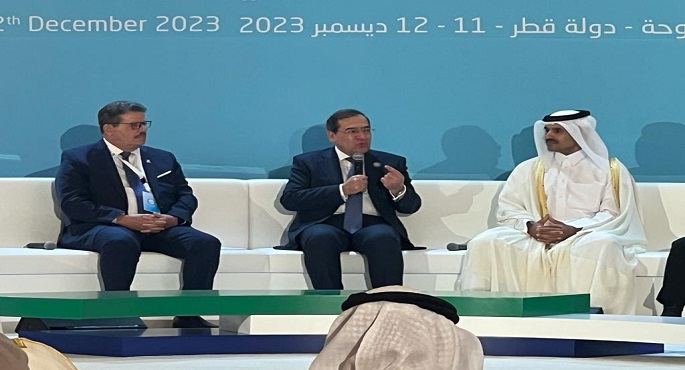 بالصور.. وزير البترول: مصر عملت على استغلال مقوماتها التنافسية لتطويع أزمات الطاقة
