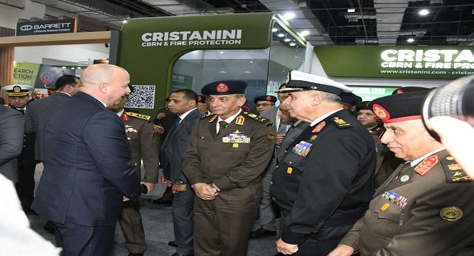 بالفيديو والصور.. وزير الدفاع ورئيس الأركان يعقدان عدداً من اللقاءات الثنائية مع قادة الوفود العسكرية