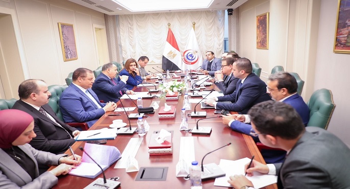 بالصور ..وزير الصحة يترأس اجتماع اللجنة التنسيقية لمنظومة التأمين الصحي الشامل