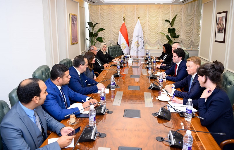 بالصور .. وزيرة الهجرة تبحث مع نائب وزير الخارجية الأسترالي للهجرة التعاون في عدد من الملفات المشتركة