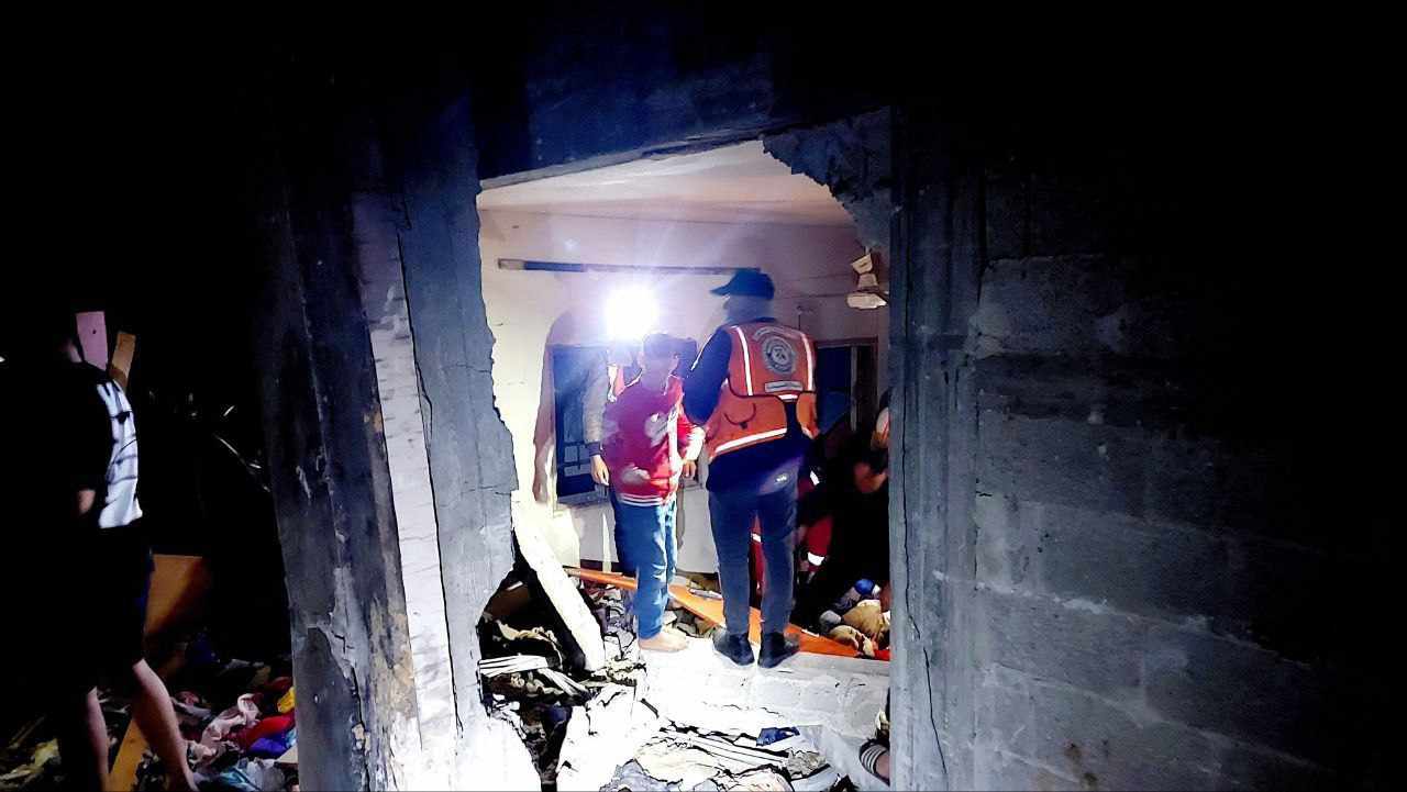 اليوم الـ111 للحرب .. الاحتلال الإسرائيلي يستهدف حي تل السلطان جنوبي قطاع غزة ويقتحم جنين