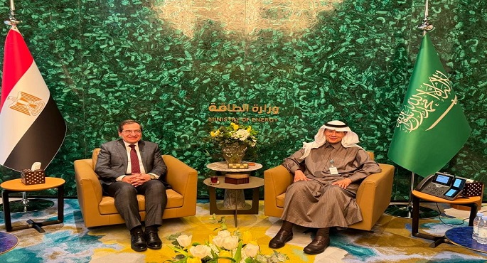 بالصور.. وزير البترول يبحث مع نظيره السعودي فرص تعزيز التعاون بين البلدين