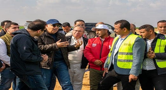 بالصور.. وزير الري يتفقد “مشروع مستقبل مصر”