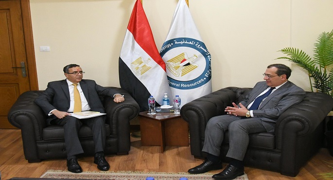 الملا: ننفذ مشروعات لكفاءة الطاقة وخفض الانبعاثات الكربونية وهناك تعاون مثمر مع الشركات الهندية