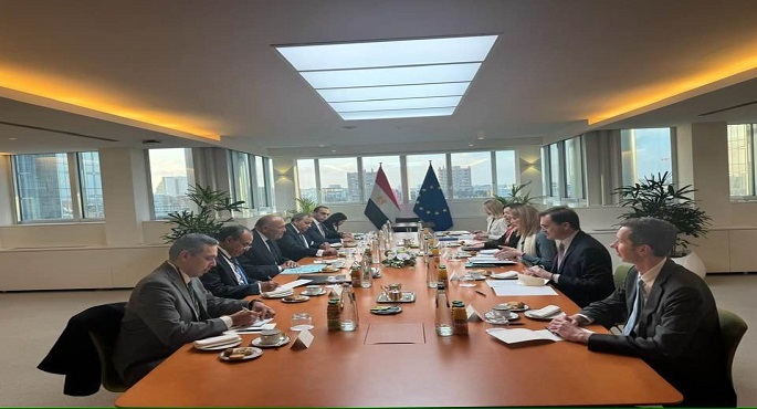 في إطار التواصل مع مختلف مؤسسات الاتحاد الأوروبي.. وزير الخارجية يلتقي برئيسة البرلمان الأوروبي ببروكسل