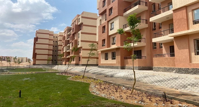 بالصور.. وزير الإسكان : طرح وحدات سكنية بمدينتى العبور وأسيوط الجديدتين