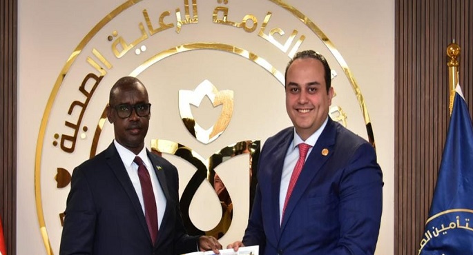 رئيس هيئة الرعاية الصحية يبحث مع سفير رواندا بالقاهرة مجالات الرعاية الصحية وتعزيز السياحة العلاجية