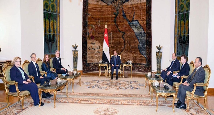 بالفيديو والصور.. خلال لقاء مع بلينكن.. السيسي يؤكد حرص مصر على استمرار التنسيق مع أمريكا لتعزيز الأمن والاستقرار الإقليميين
