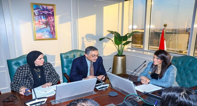 بالصور.. المشاط تبحث مع رئيس هيئة الاستثمار تعزيز التعاون بين الهيئة وشركاء التنمية