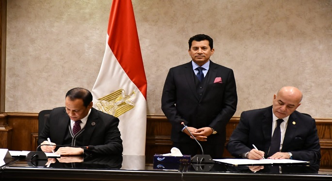 بالصور.. بروتوكول تعاون بين وزارة الرياضة واتحاد سياسات التنمية والحماية الإجتماعية