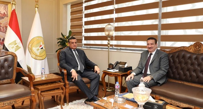 وزير التنمية المحلية يتابع مع محافظ المنوفية معدلات تنفيذ مشروعات الخطة الاستثمارية ومبادرة “حياة كريمة”
