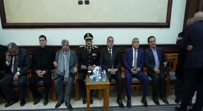 رئيس الوزراء ووزير الدفاع في مقدمة الحضور في عزاء العامري فاروق